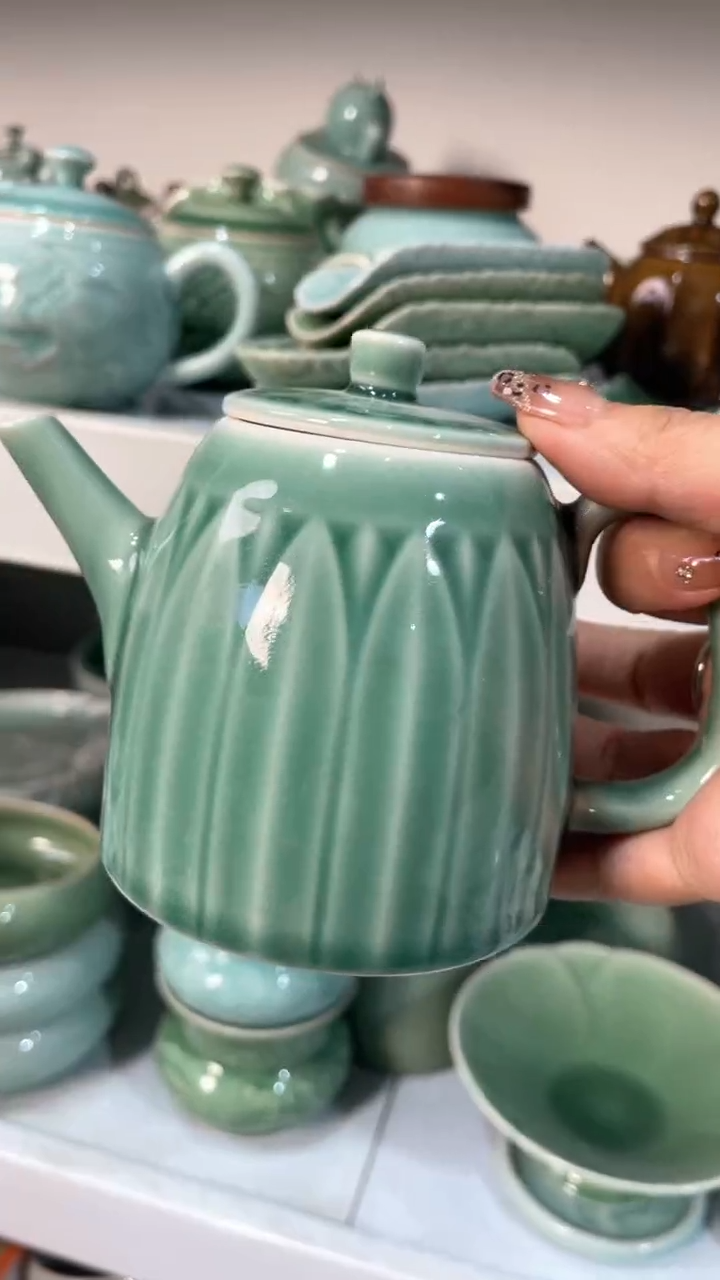 【闪购商品】特价福利  微瑕 慧仙青瓷