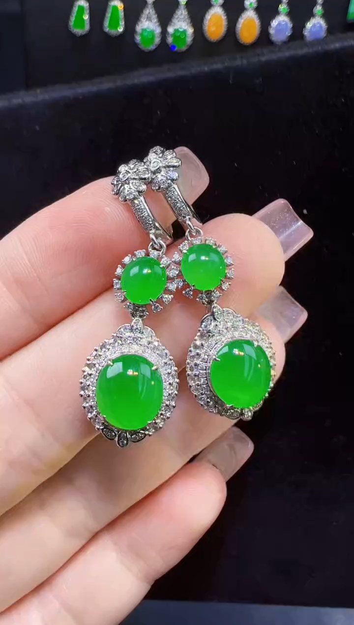 【闪购商品】翡翠耳饰18K金镶嵌耳饰