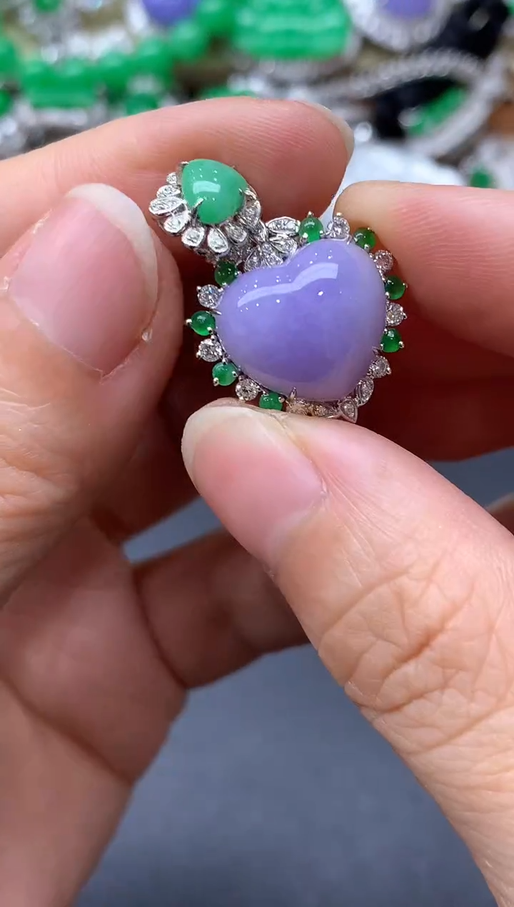 颈饰18K金镶嵌翡翠497-中国好珍宝