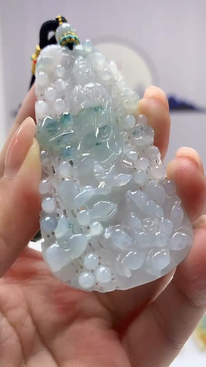 【闪购商品】定制翡翠未镶嵌5028ms-毛货挂件115
