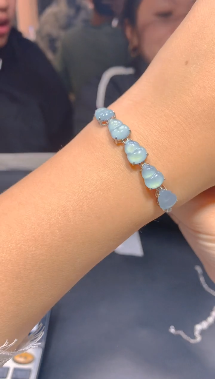 【闪购商品】定制翡翠未镶嵌24多样性发货(发其一）