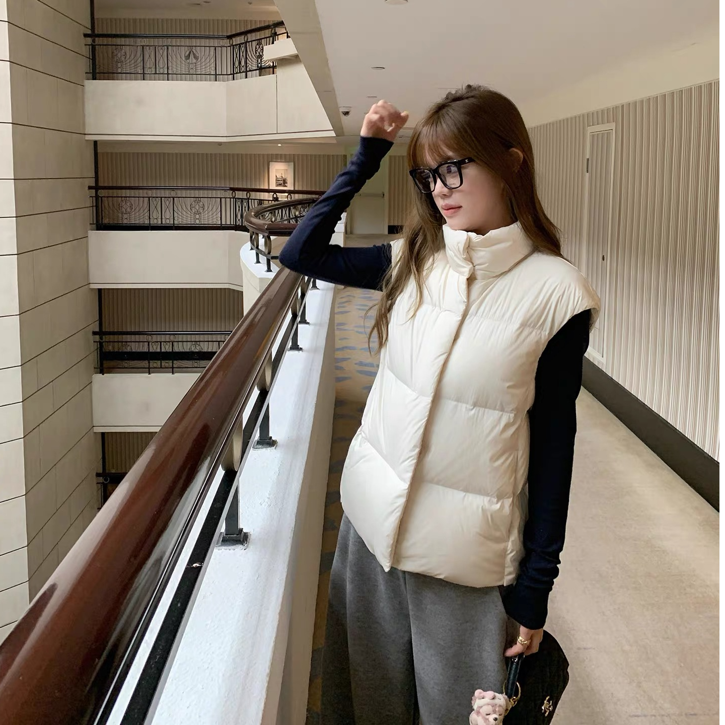 秋冬ins纯色立领马甲背心男女同款秋冬保暖外穿坎肩2025爆款马甲