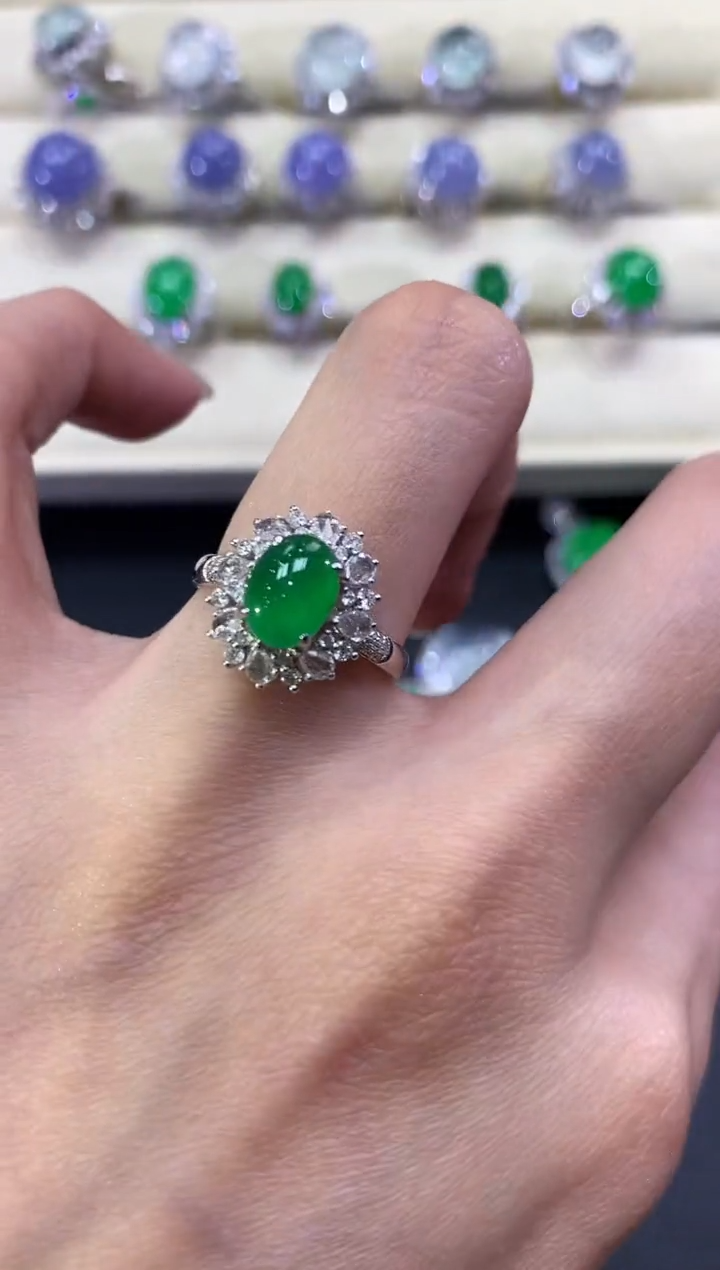 【闪购商品】翡翠戒指18K金镶嵌a224            