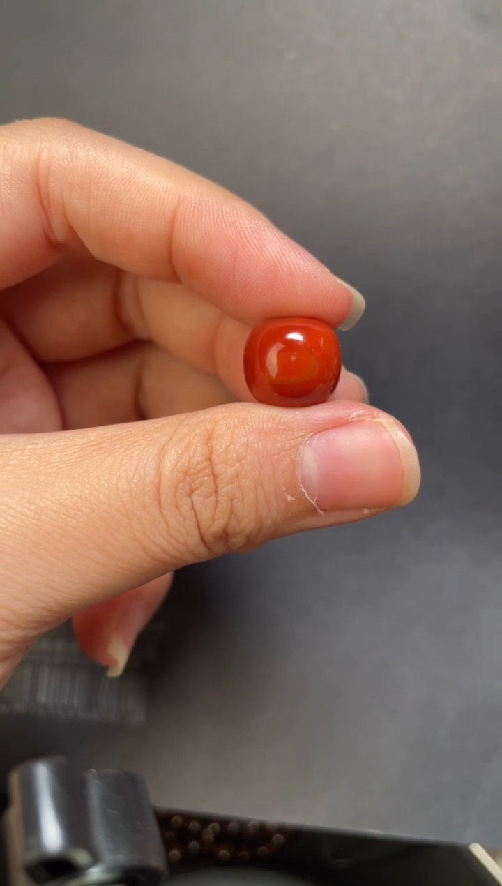 未镶嵌79南红玛瑙配饰---瑕疵