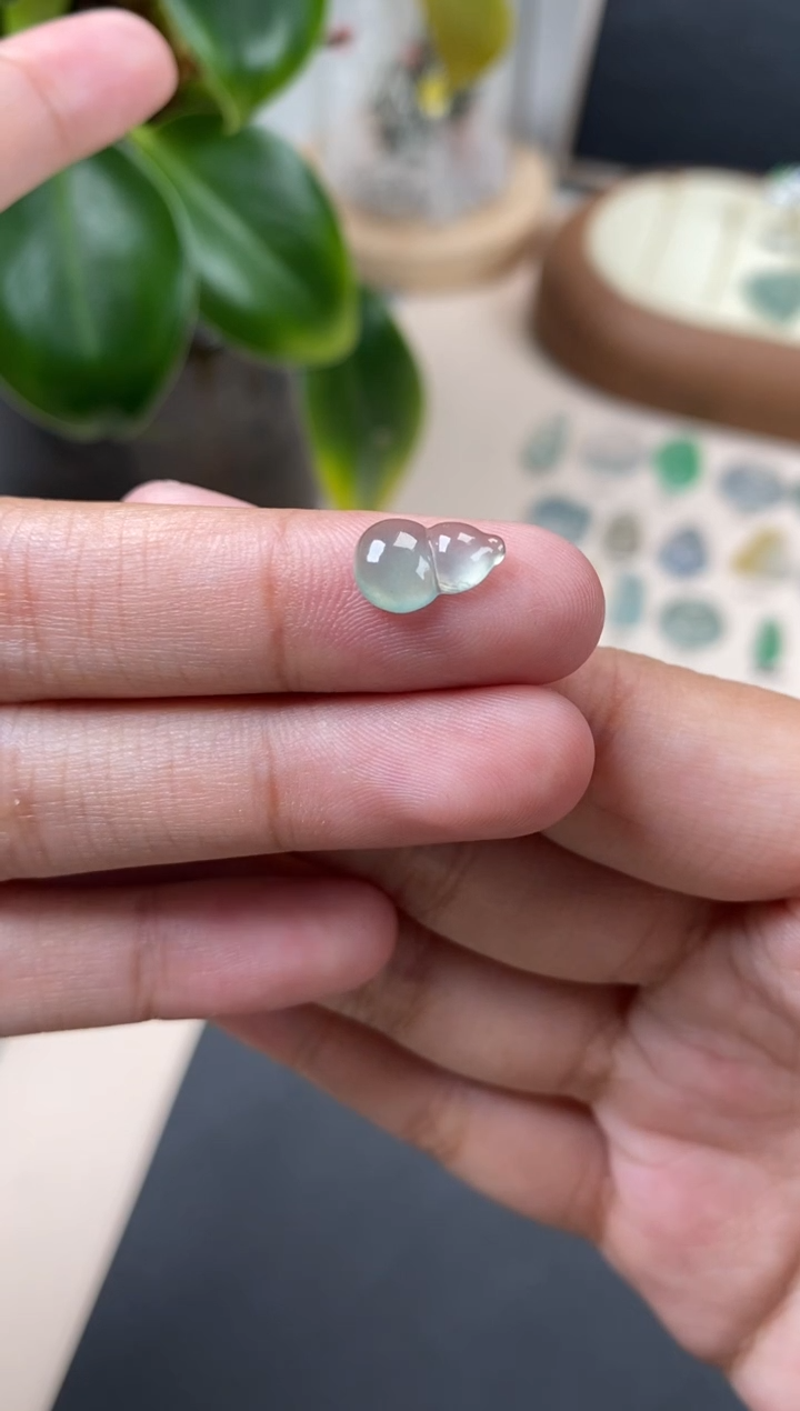 【闪购商品】翡翠颈饰未镶嵌翡翠冰种葫芦