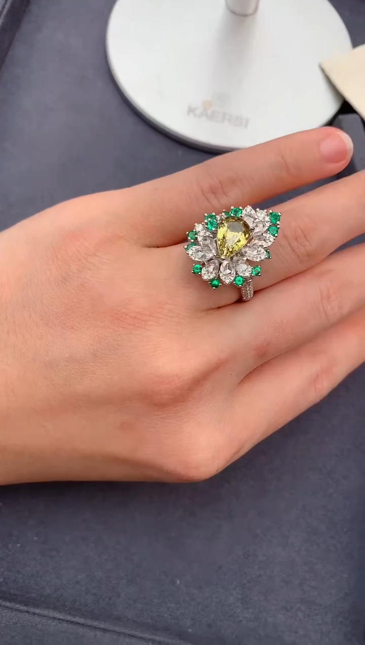 【闪购商品】金绿宝石戒指18K金镶嵌2.3ct金绿宝戒指