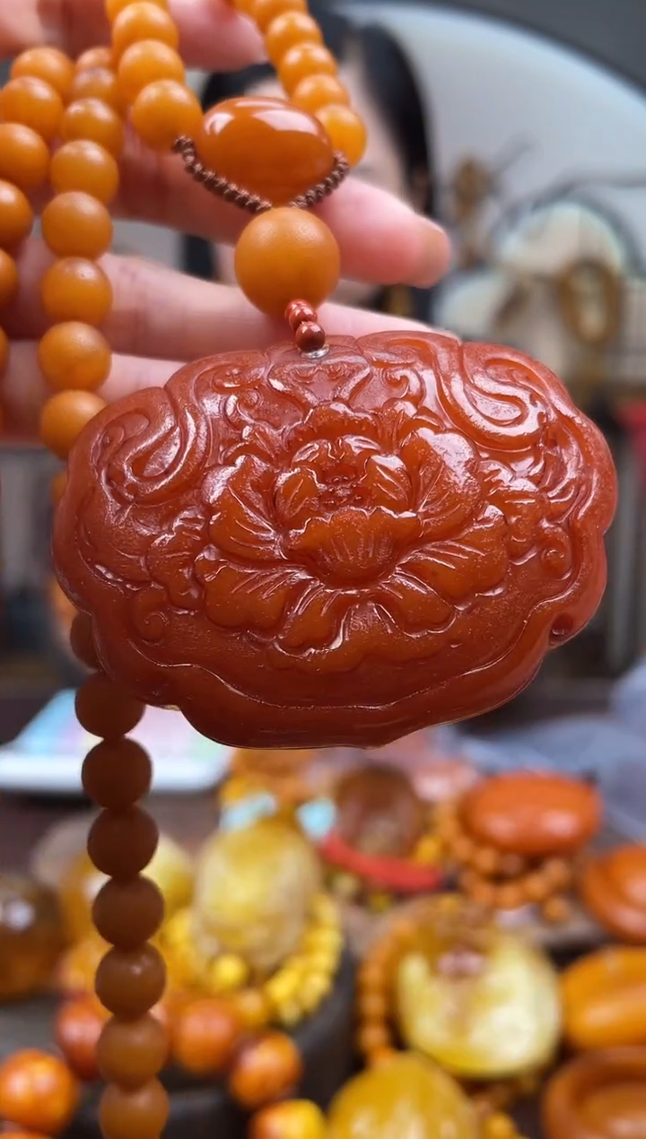 【闪购商品】琥珀裸石未镶嵌首饰 假1赔4 （多样性发货1件