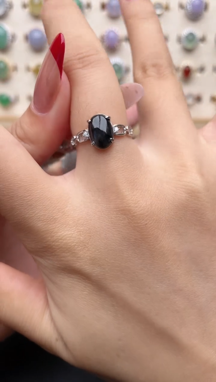 【闪购商品】翡翠戒指银S925镶嵌一物一证一礼盒