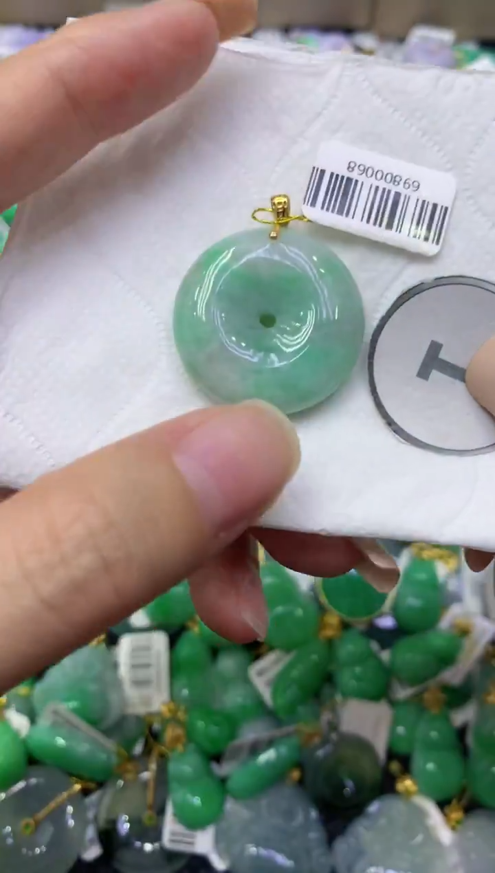 颈饰未镶嵌翡翠天然缅甸翡翠A货