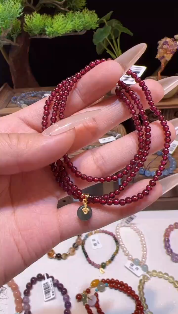 【闪购商品】石榴石手链未镶嵌@@手饰手饰手饰手饰
