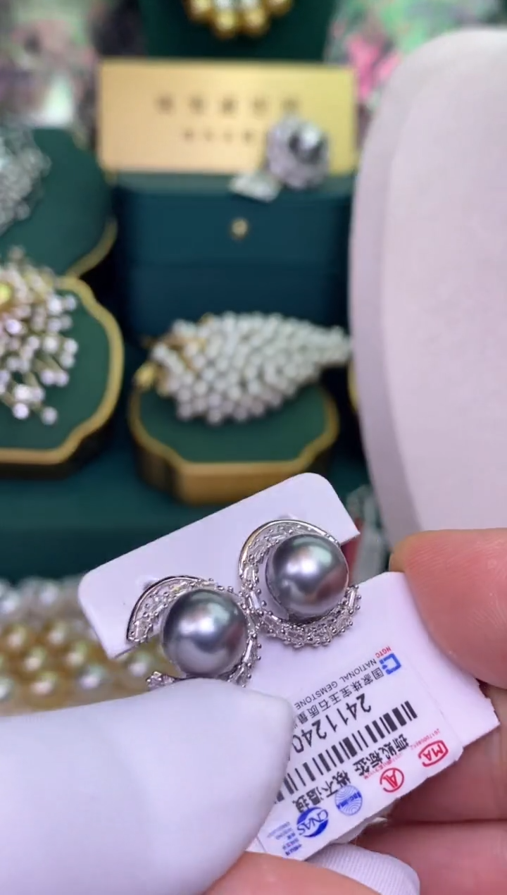 未镶嵌海水珍珠耳饰1