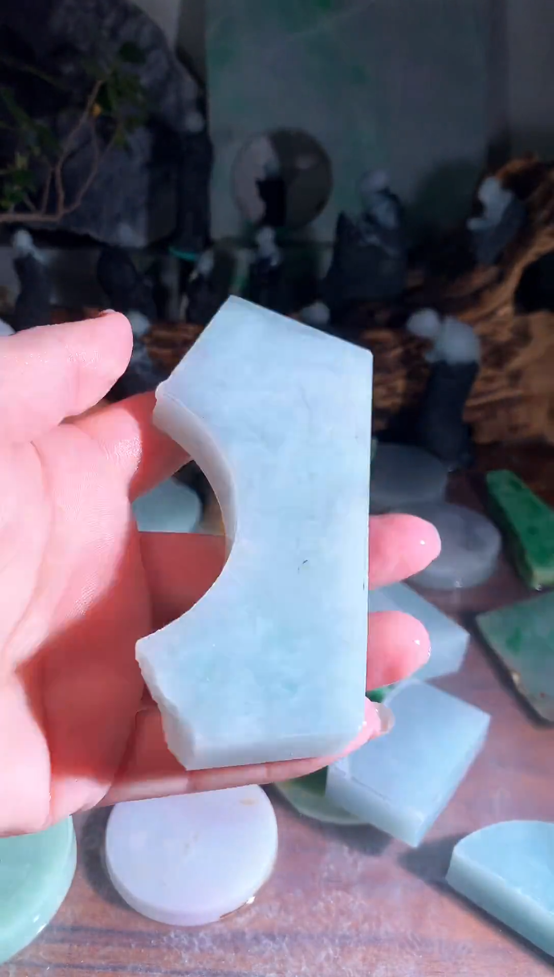 【闪购商品】翡翠吊坠(不含链)未镶嵌A21