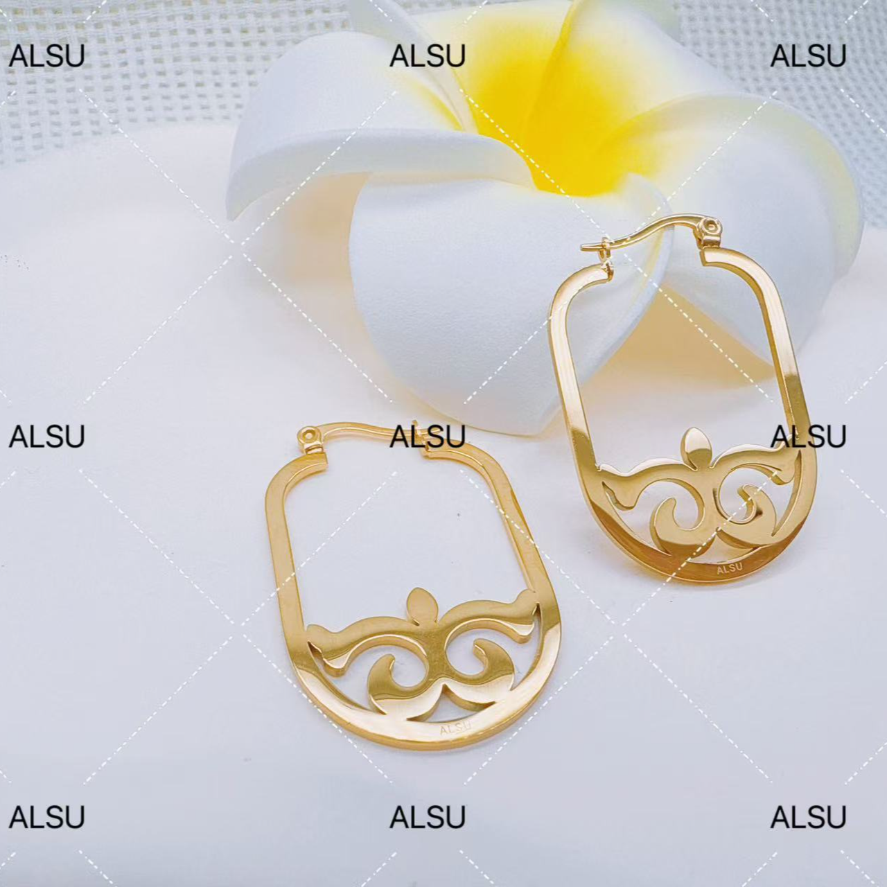 合金耳饰 ALSU原创经典耳环镂空时尚百搭复古法式