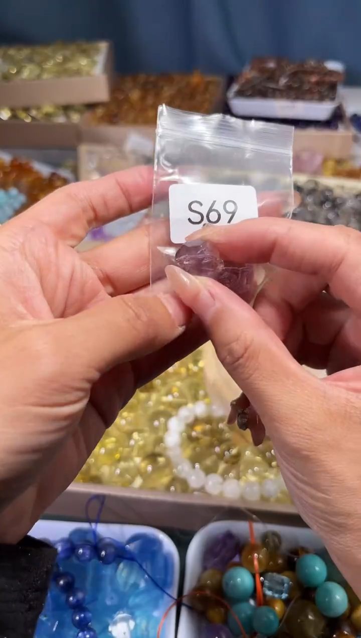 未镶嵌手串水晶哈**姐S69紫水菠萝卡14一颗