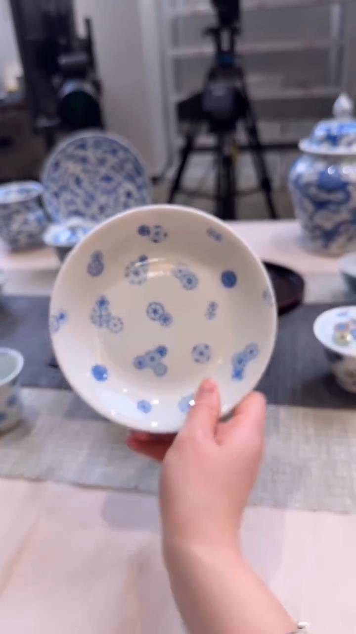 【闪购商品】余蕴青花皮球花壶承