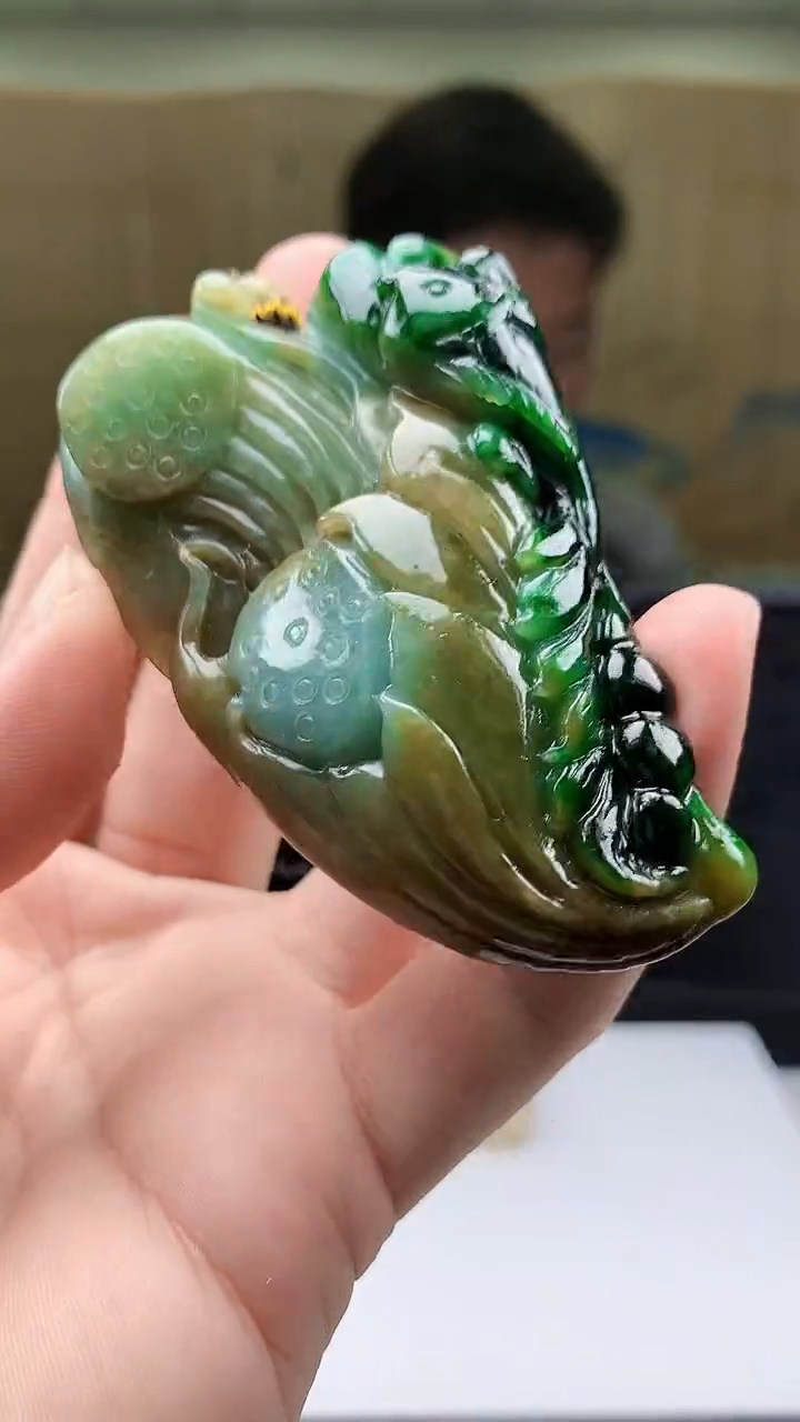 【闪购商品】定制翡翠未镶嵌4917bb-毛货挂件