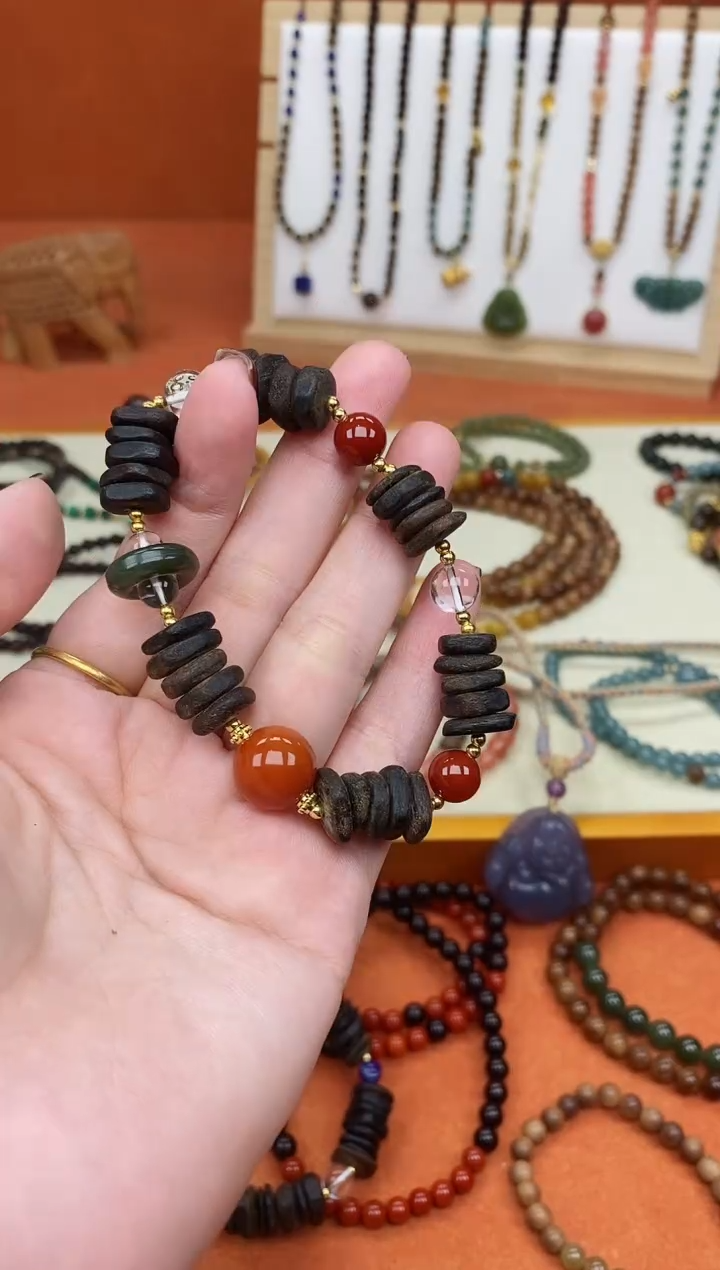 手串檀香木未镶嵌单圈片片富森南红水晶手串