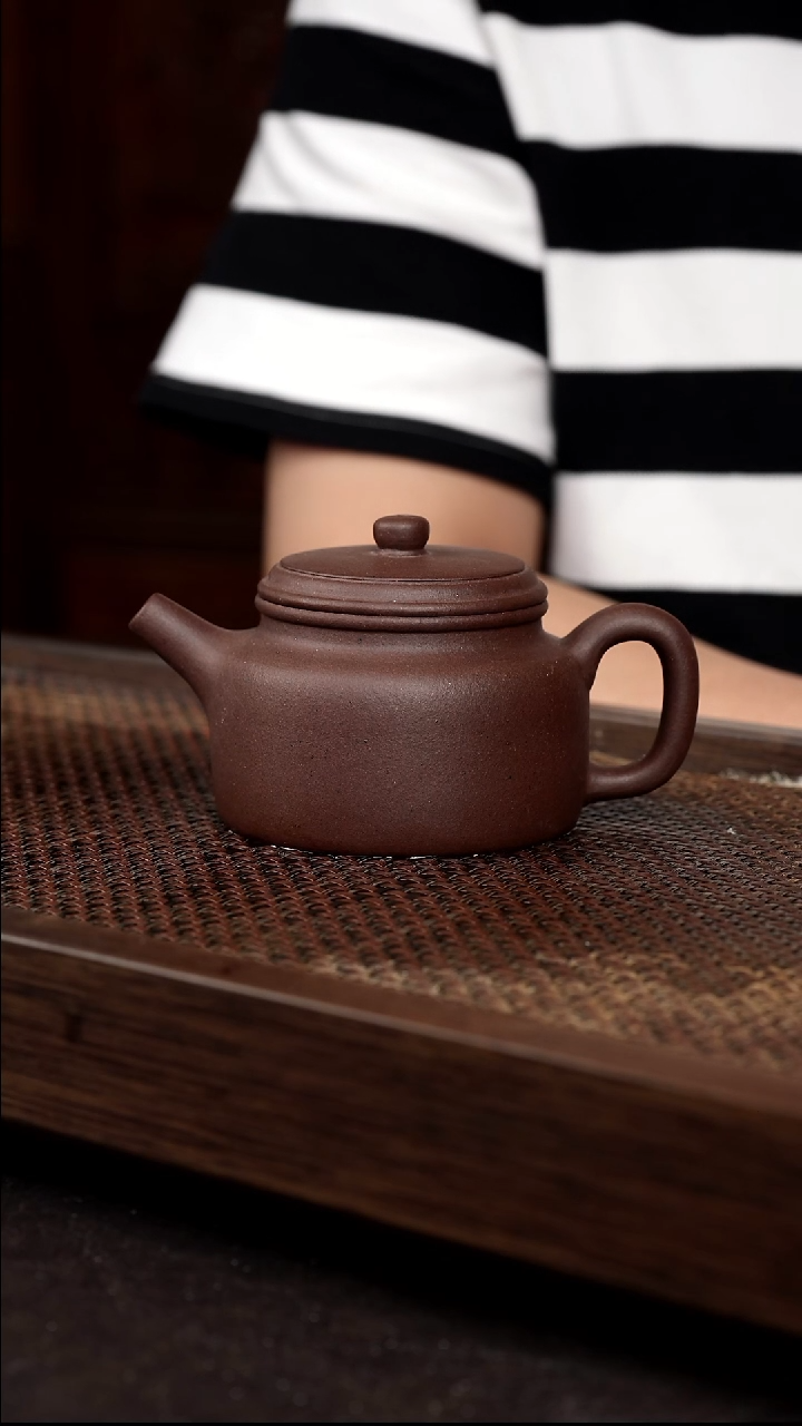 茶壶紫砂老紫泥炮嘴德中