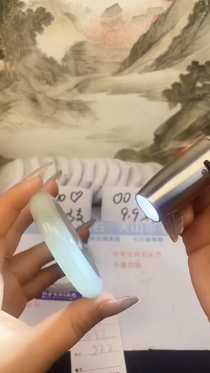 【闪购商品】石英质玉手镯合金39 52