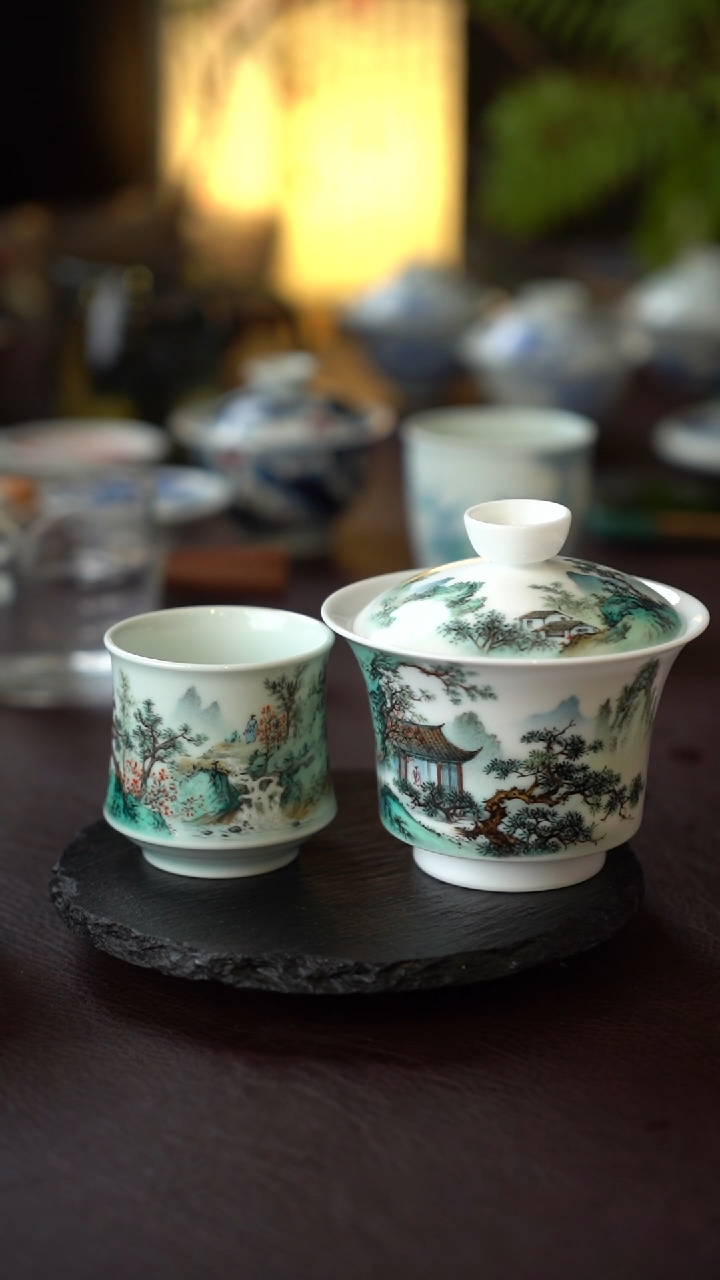 长**央王钢全手工手绘青绿山水二才盖碗+主人杯