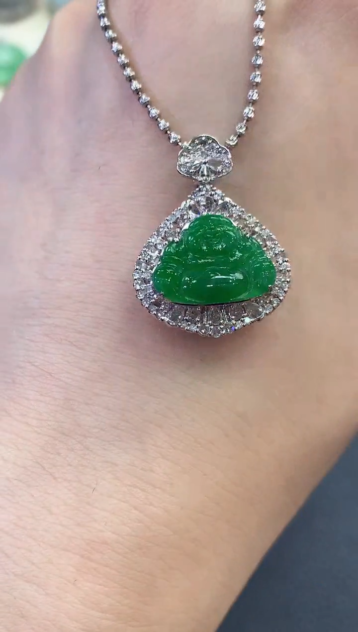 【闪购商品】翡翠吊坠(不含链)18K金镶嵌C73  