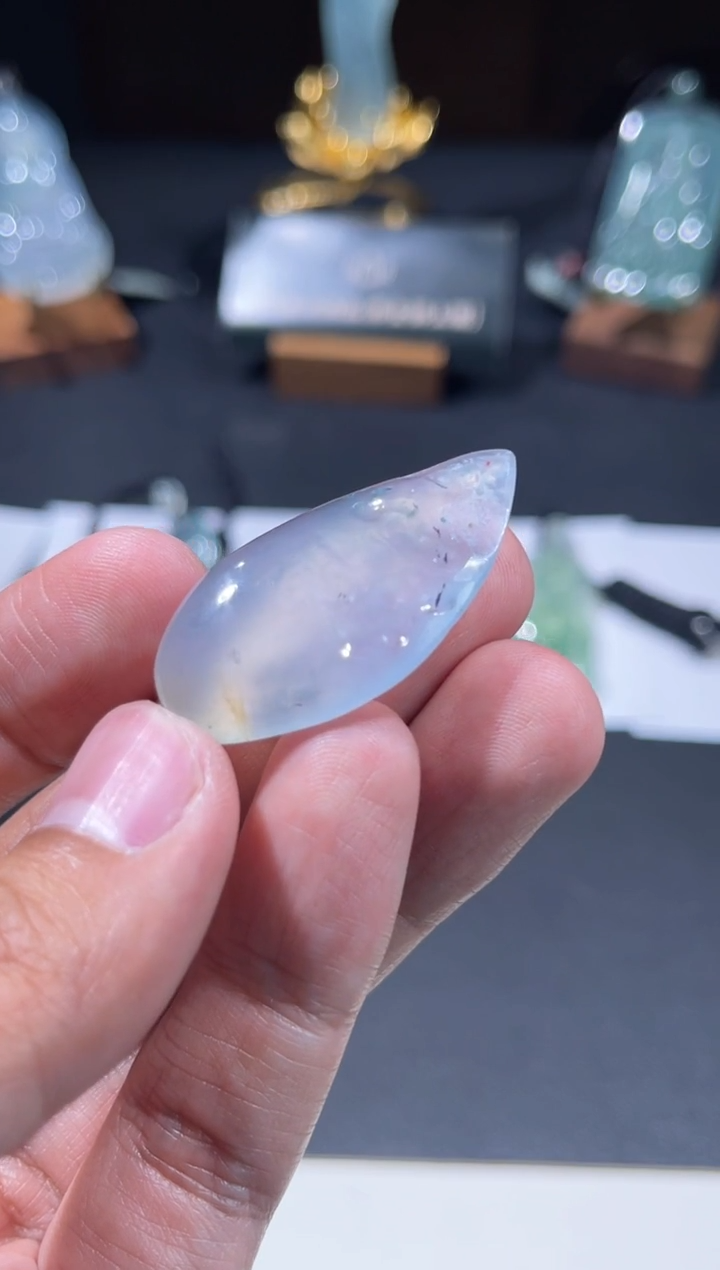 未镶嵌定制翡翠佳佳翡翠毛料定制包工包料2.2w