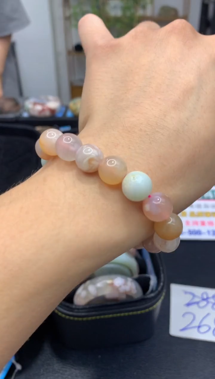 石英质玉手链未镶嵌C574