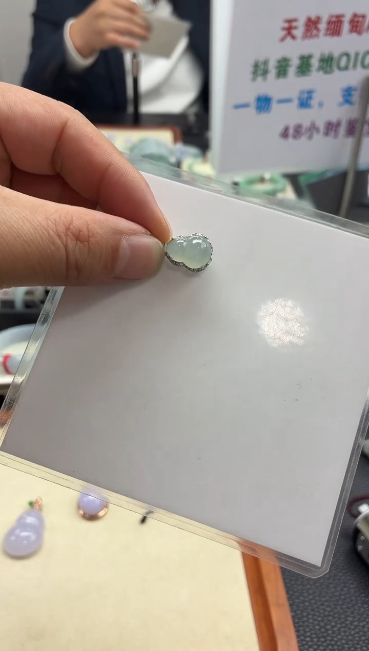 颈饰银S925镶嵌翡翠翡翠葫芦1