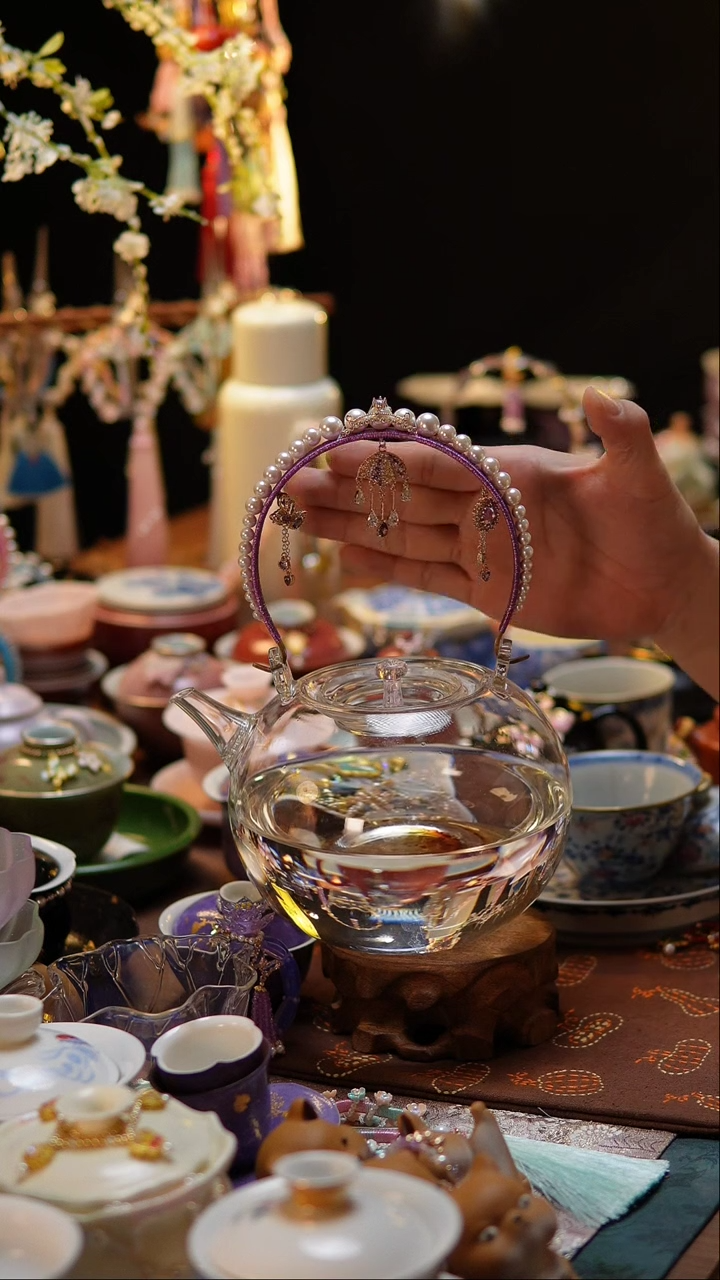 【闪购商品】紫色编织把手天久壶