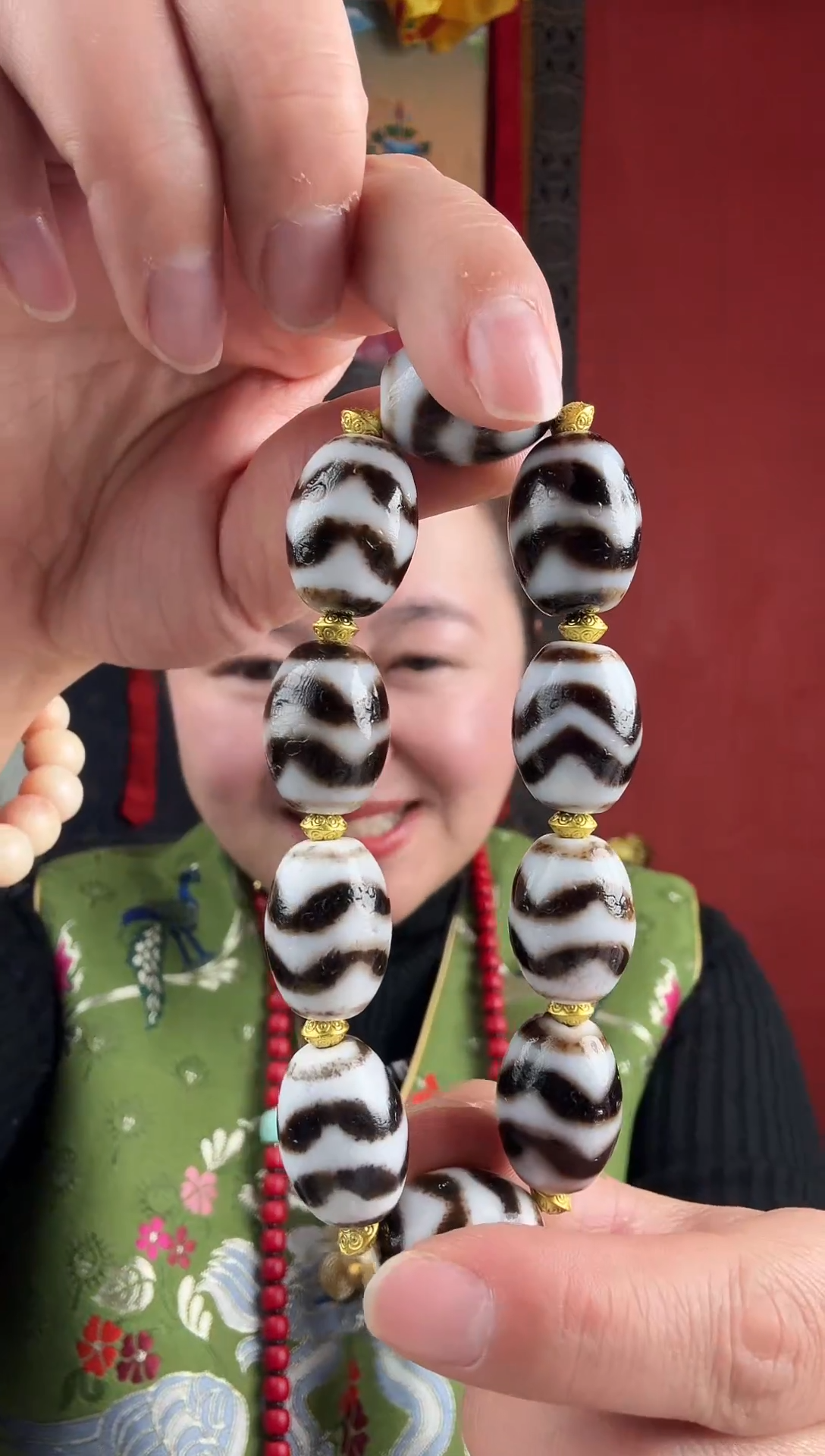 无非金属藏地黑白古串