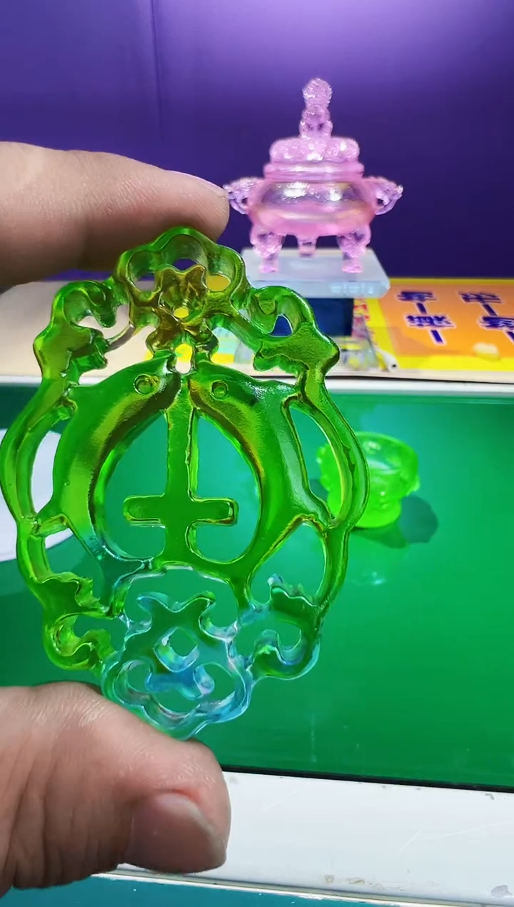泥塑古法琉璃车挂摆件