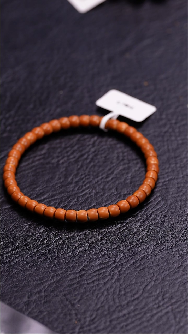 【闪购商品】橄榄核吊坠************-