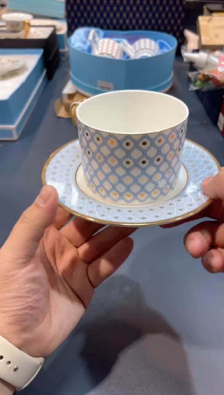 【闪购商品】碗E912-H1697全场正品，京东包邮