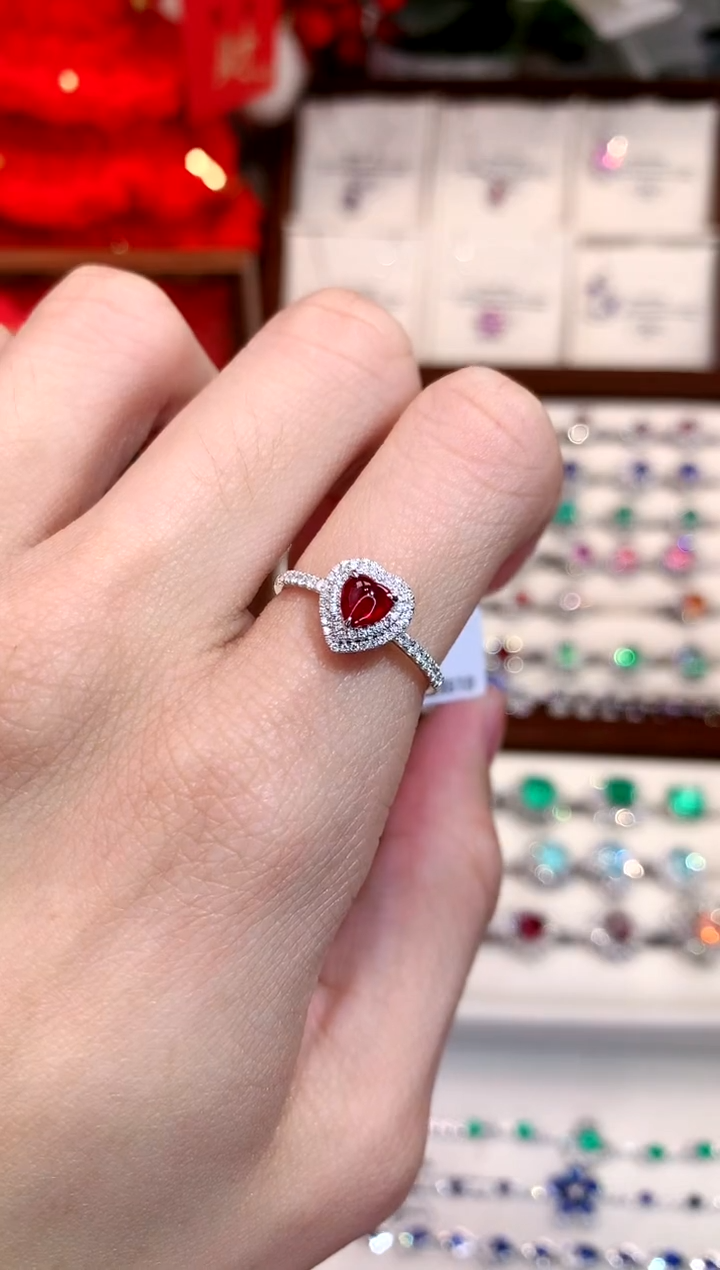 【闪购商品】红宝石戒指18K金镶嵌0.50ct/天然宝石/七天无理由