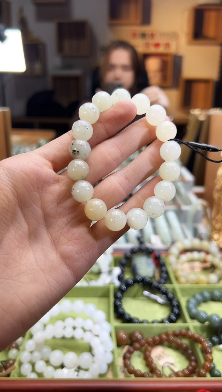 未镶嵌手串和田玉黑山料手串卡12