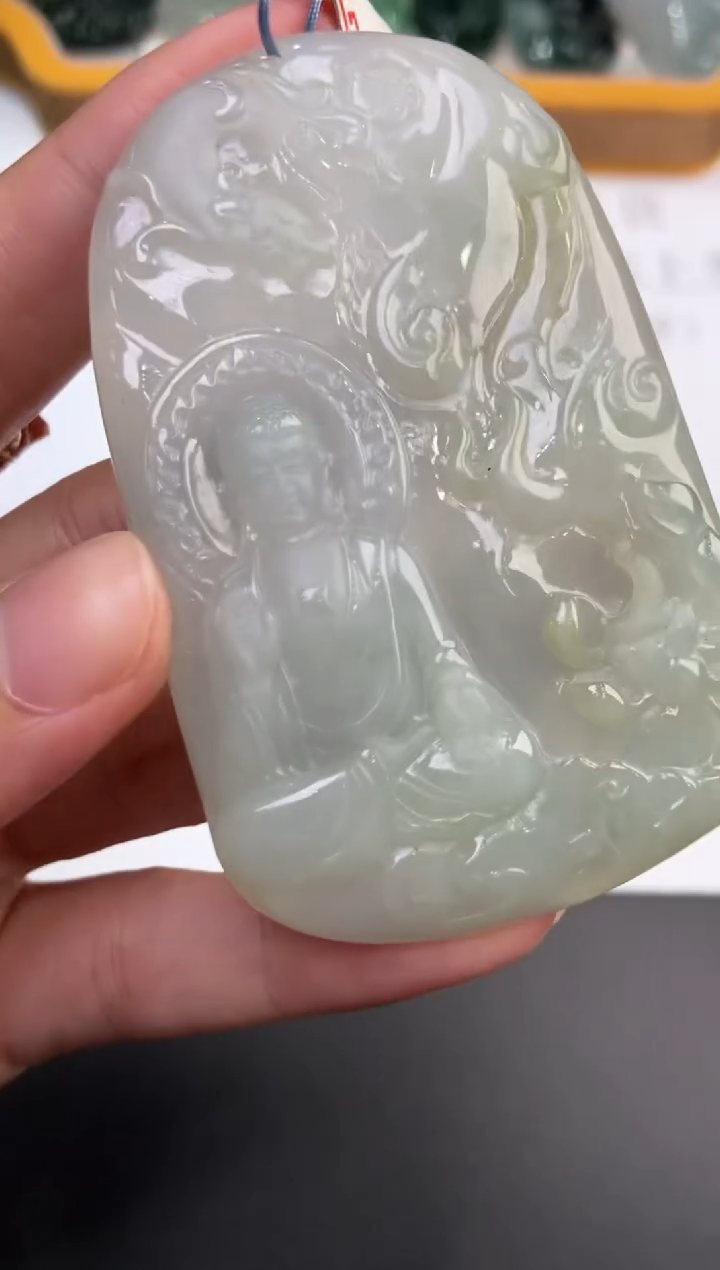 未镶嵌挂件翡翠373978   多人