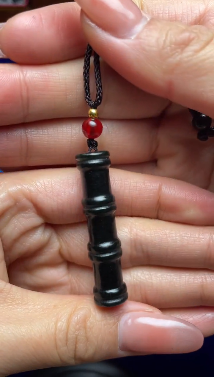 未镶嵌和田玉把件热****海和田玉