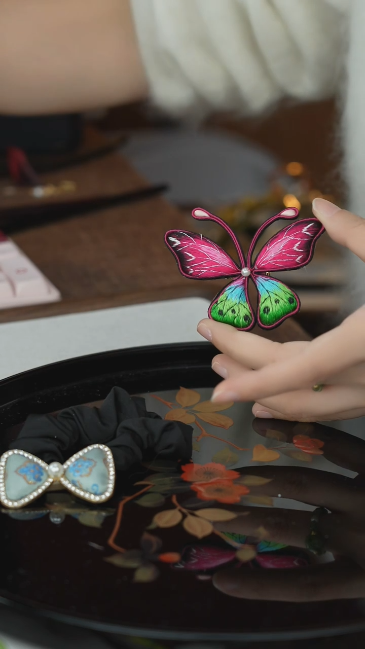 刺绣闪购纯手工非遗国风饰品