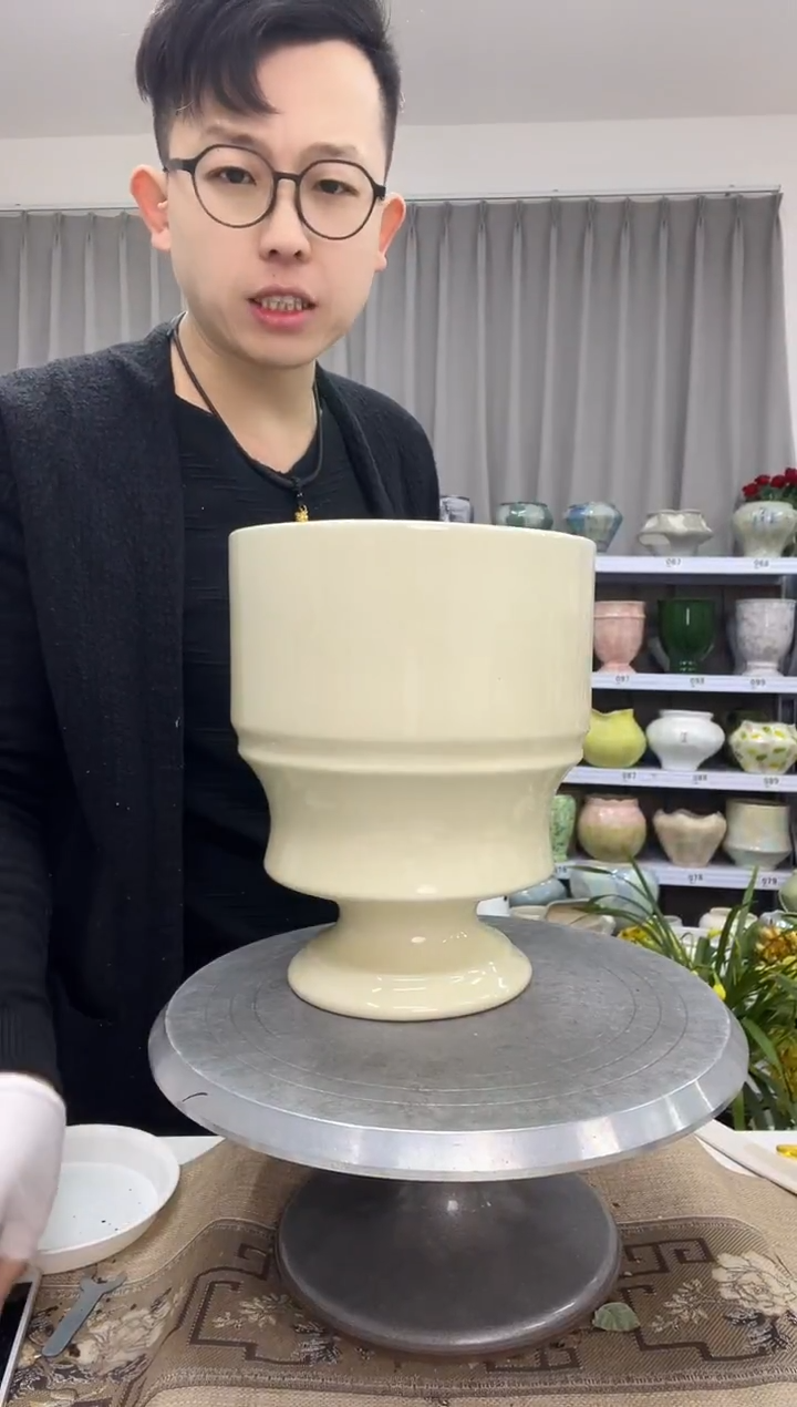 【12.28】花盆链接  高：25  口：18