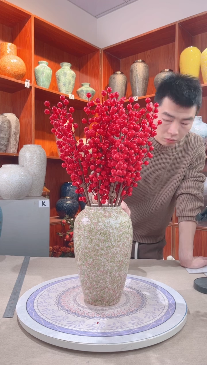 【闪购商品】瓶  陶瓷花瓶 无花 绿野仙踪  中号