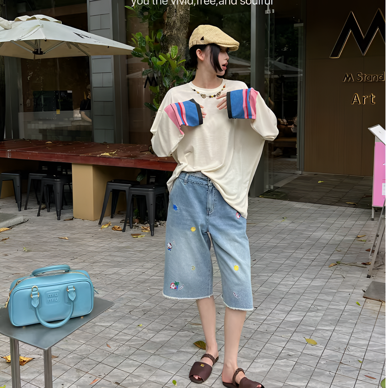 BLX--425（深圳南油）新款设计师款格子拼接kitty刺绣短裤