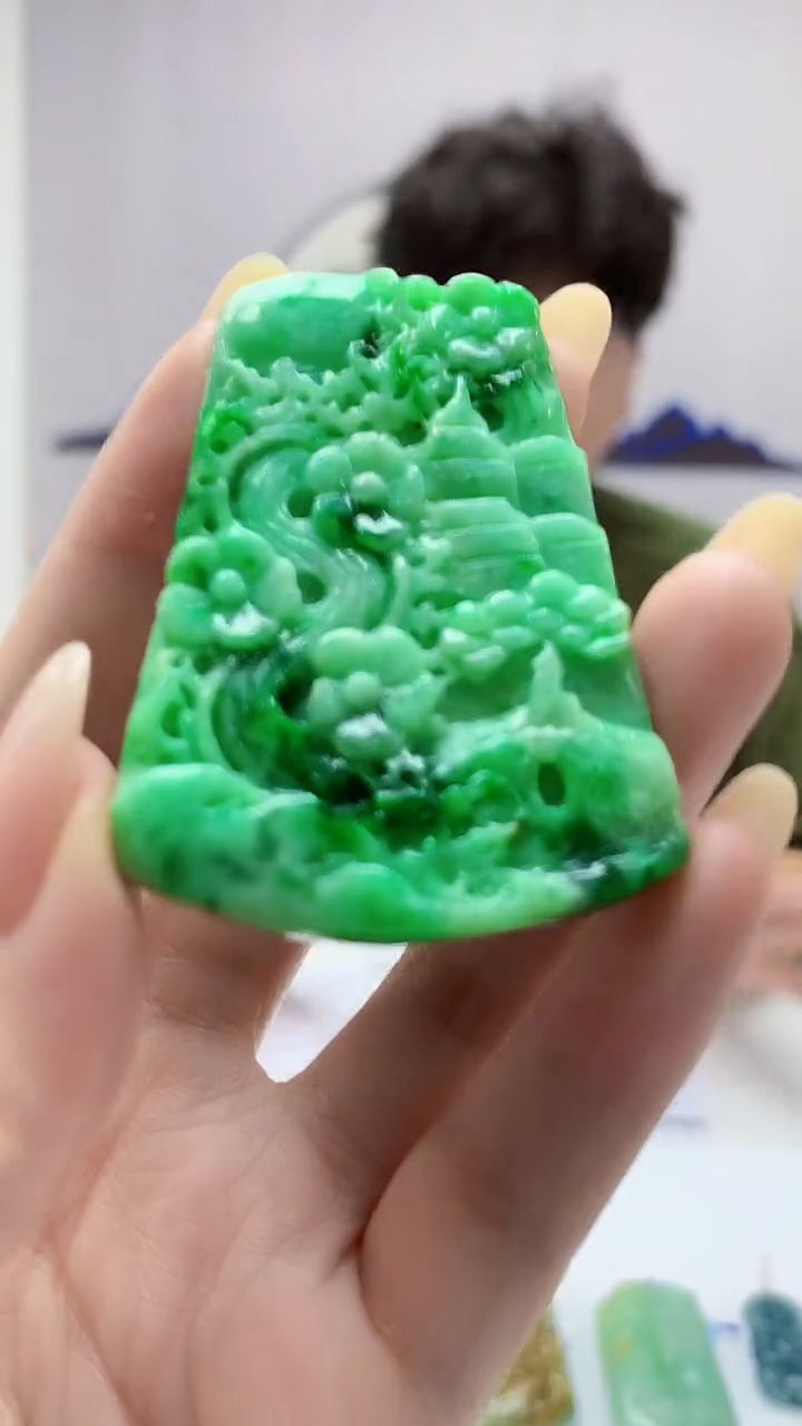 【闪购商品】定制翡翠未镶嵌4688DD-毛货挂件12