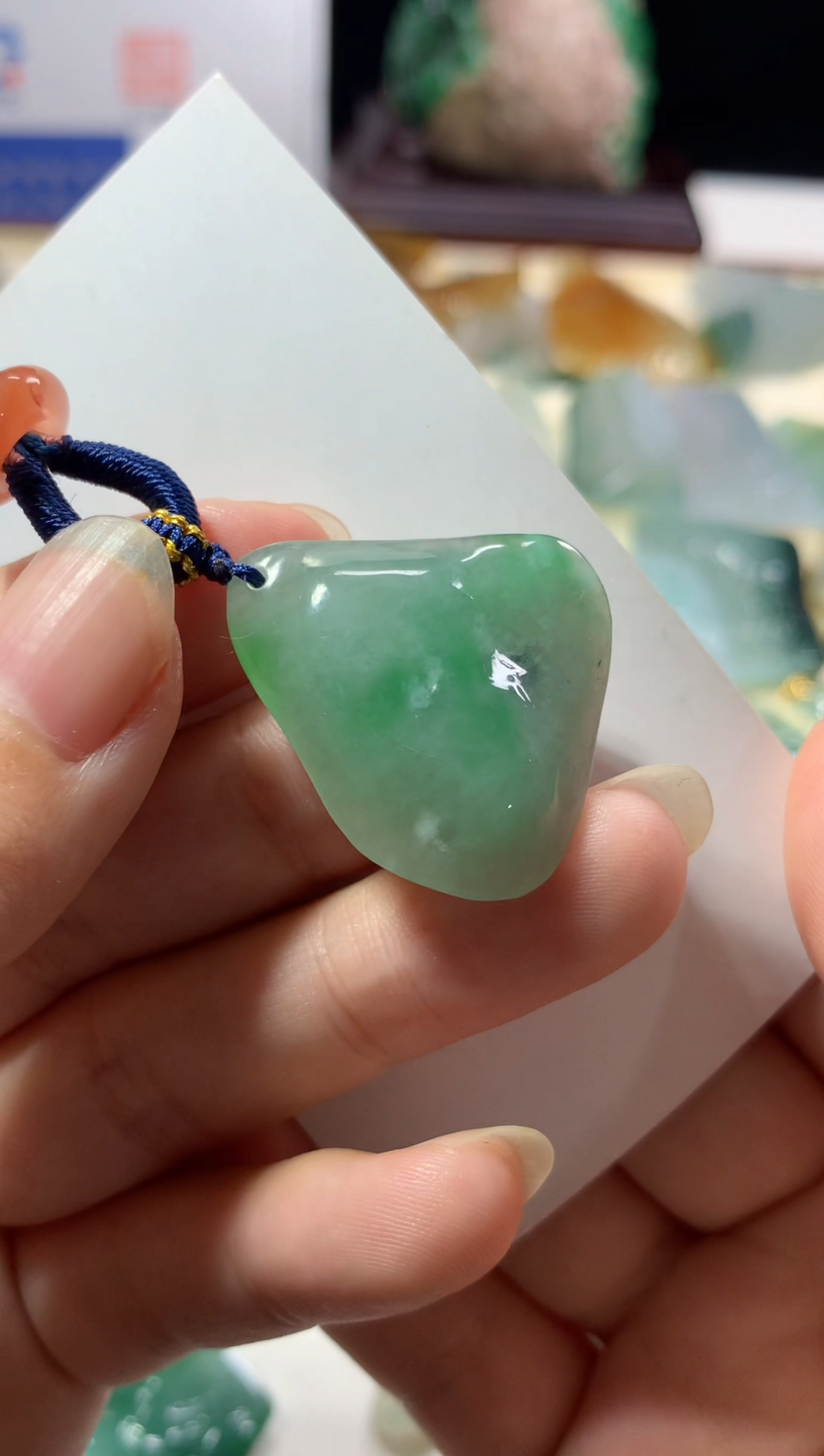 【闪购商品】翡翠颈饰未镶嵌吊坠