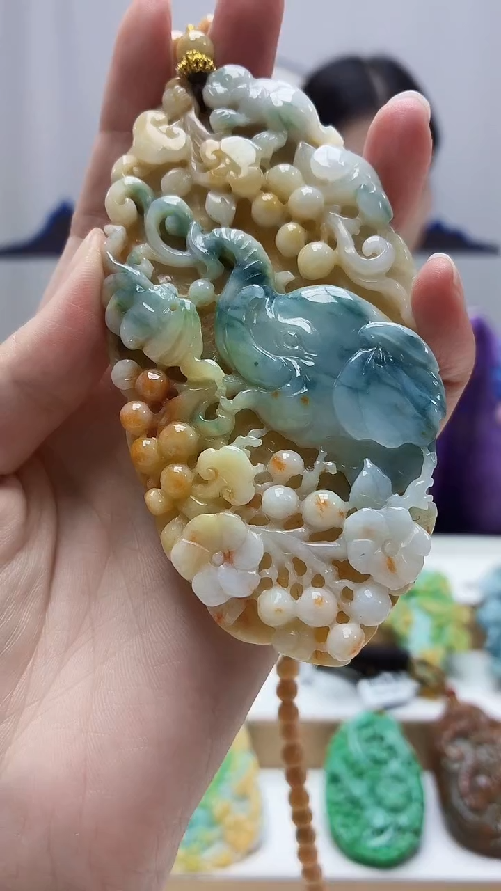 未镶嵌定制翡翠4812zm-毛货赠珠链挂件46
