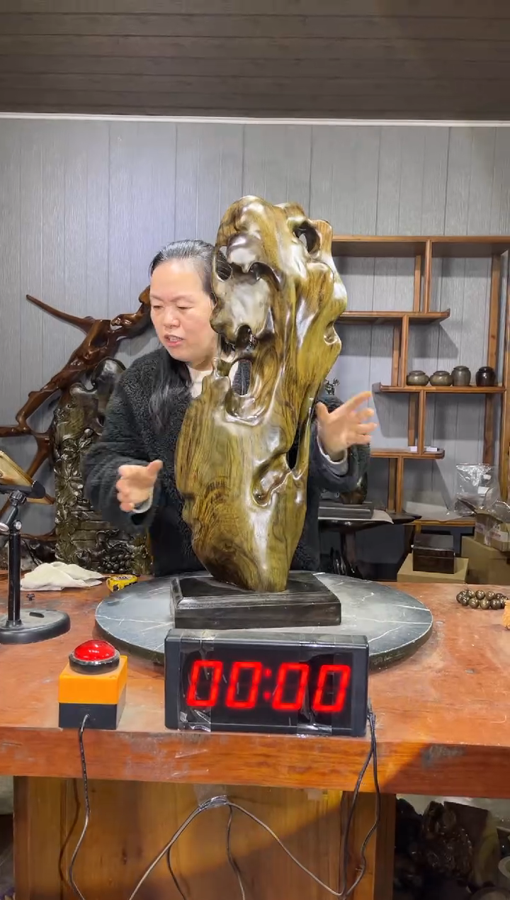 金丝楠唯*乌木随型摆件