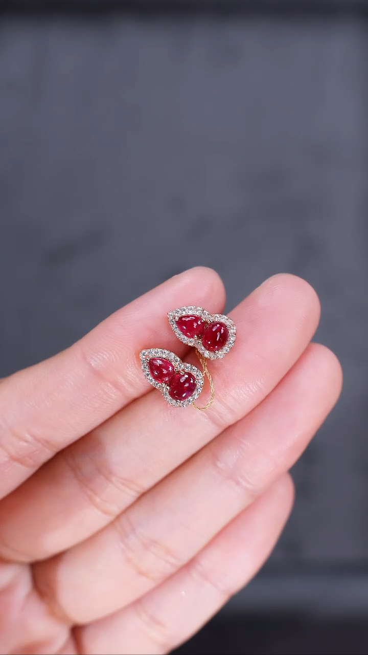 【闪购商品】红宝石耳饰银S925镶嵌耳饰