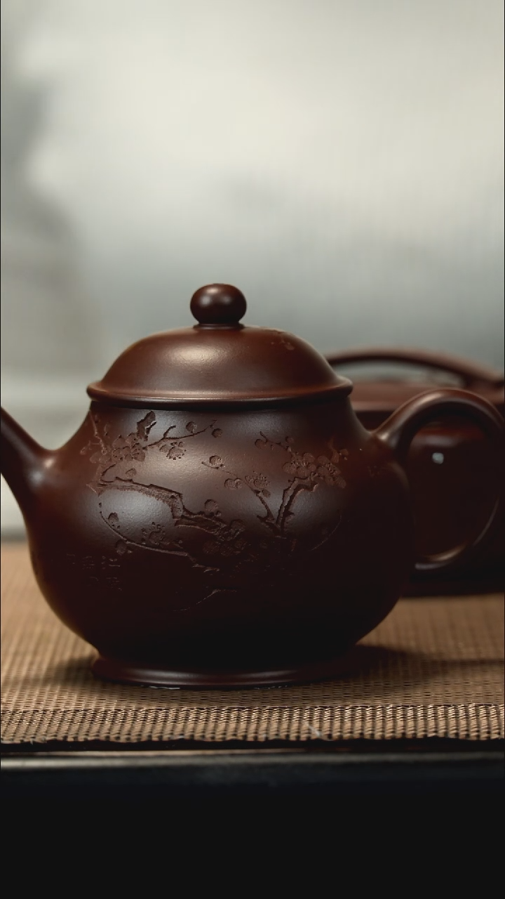 紫砂茶盏老紫泥刻绘高攀160CC