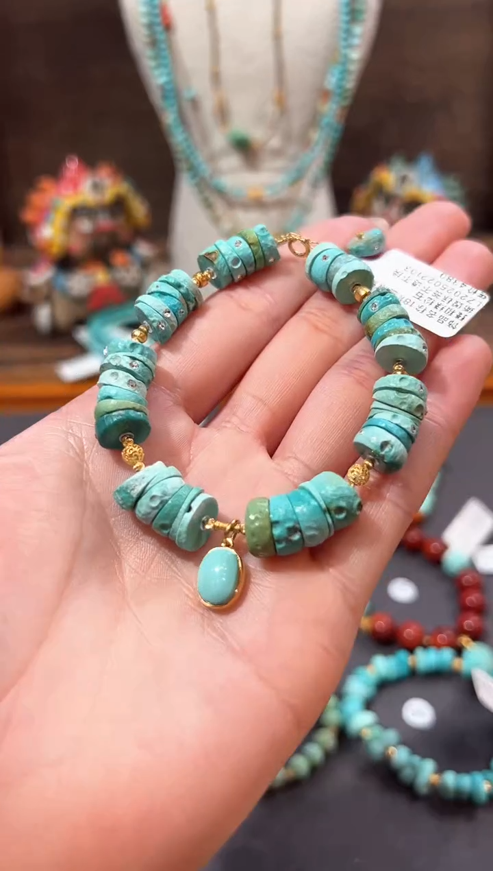 【闪购商品】绿松石手链18K金镶嵌绿松石手链