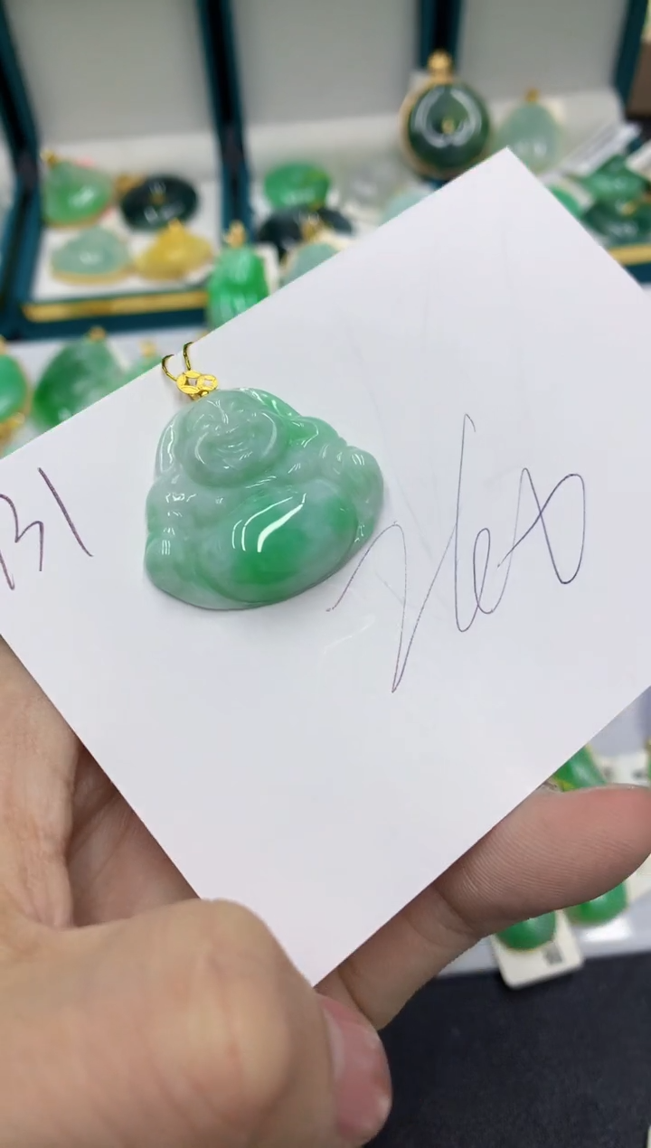 【闪购商品】翡翠颈饰18K金镶嵌号链接