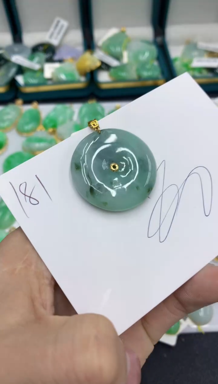 【闪购商品】翡翠颈饰18K金镶嵌号链接11111